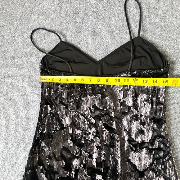 LPA Revolve Black Sequin Spaghetti Strap V-Neck Mini Dress Medium LBD Night Out - Picture 6 of 12